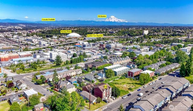 2105 Yakima Avenue, Tacoma, WA 98405