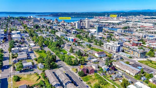 2105 Yakima Avenue, Tacoma, WA 98405