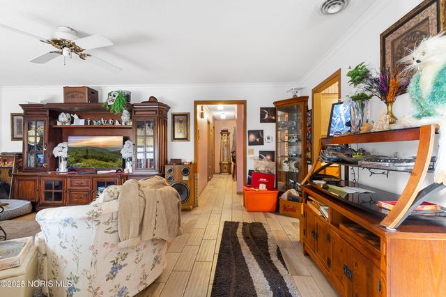 1001 Decker Avenue, Findlay, OH 45840