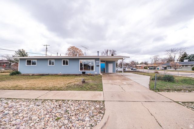 2015 W 4450 S, Roy, UT 84067