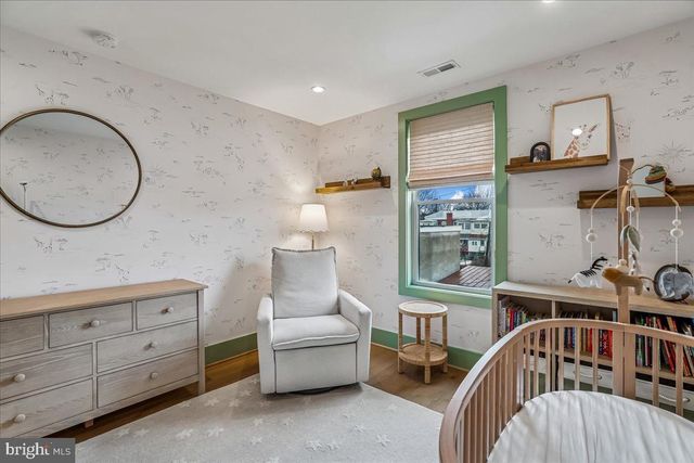 522 NW TAYLOR ST NW, Washington, DC 20011