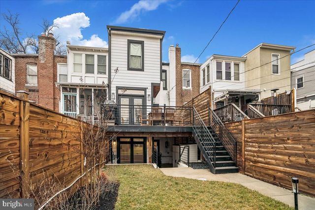 522 NW TAYLOR ST NW, Washington, DC 20011