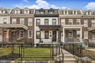 522 NW TAYLOR ST NW, Washington, DC 20011