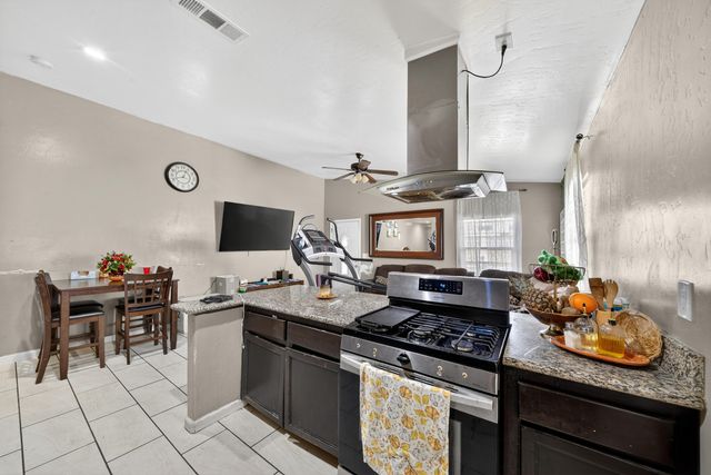 68-70 S Jaye Street, Porterville, CA 93257