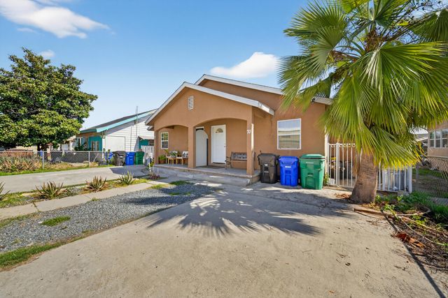 68-70 S Jaye Street, Porterville, CA 93257