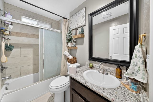 68-70 S Jaye Street, Porterville, CA 93257