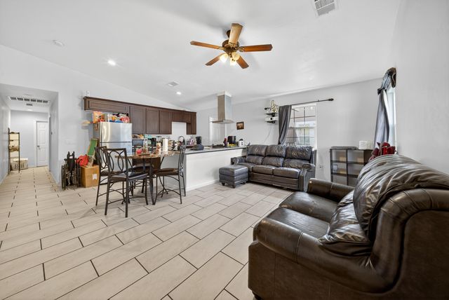 68-70 S Jaye Street, Porterville, CA 93257