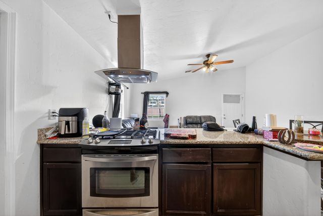 68-70 S Jaye Street, Porterville, CA 93257