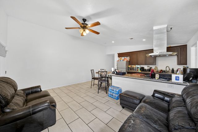 68-70 S Jaye Street, Porterville, CA 93257