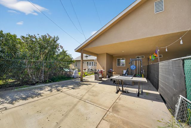 68-70 S Jaye Street, Porterville, CA 93257