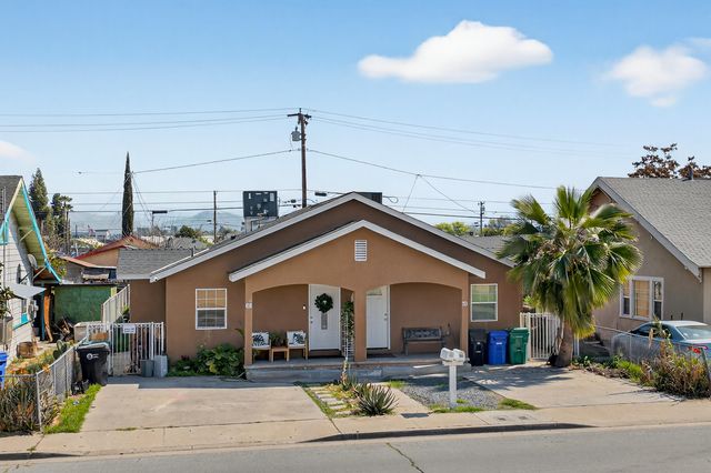 68-70 S Jaye Street, Porterville, CA 93257
