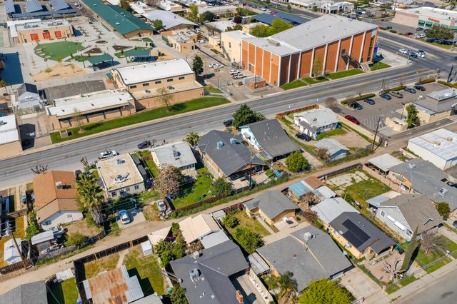 68-70 S Jaye Street, Porterville, CA 93257