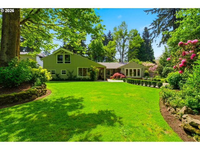 1051 SUNNINGDALE Rd, Lake Oswego, OR 97034