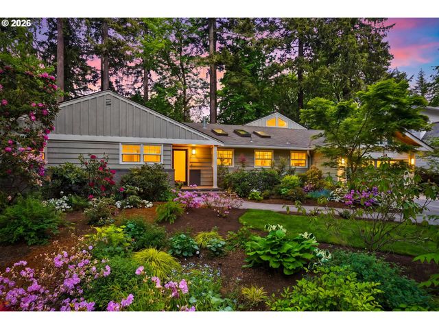 1051 SUNNINGDALE Rd, Lake Oswego, OR 97034