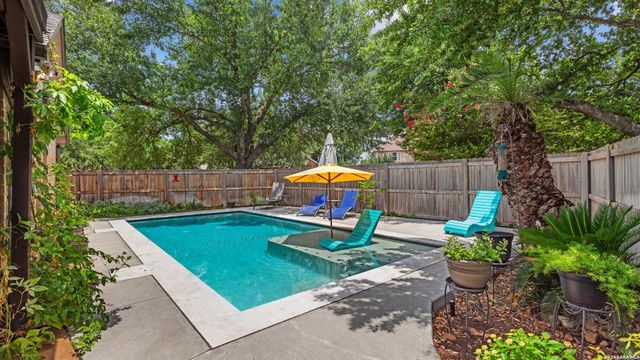 1208 Terrace Ct, New Braunfels, TX 78130