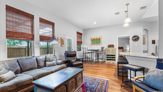 1208 Terrace Ct, New Braunfels, TX 78130