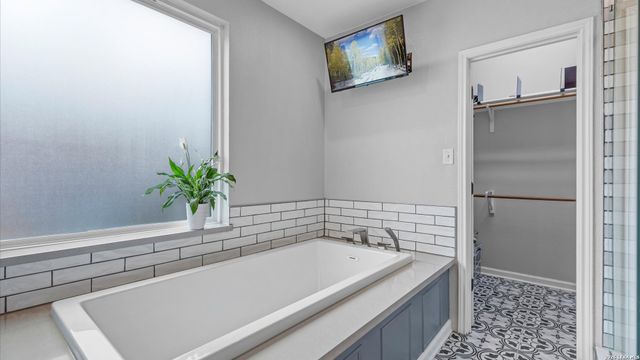 1208 Terrace Ct, New Braunfels, TX 78130