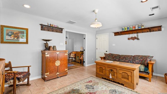 1208 Terrace Ct, New Braunfels, TX 78130
