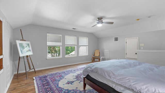1208 Terrace Ct, New Braunfels, TX 78130