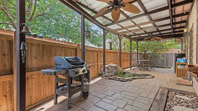1208 Terrace Ct, New Braunfels, TX 78130