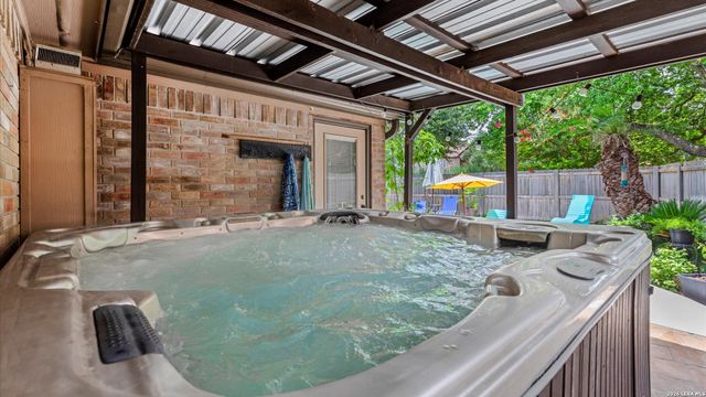 1208 Terrace Ct, New Braunfels, TX 78130