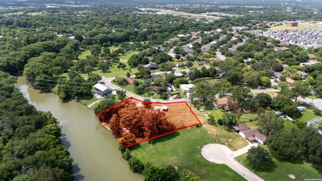 1208 Terrace Ct, New Braunfels, TX 78130