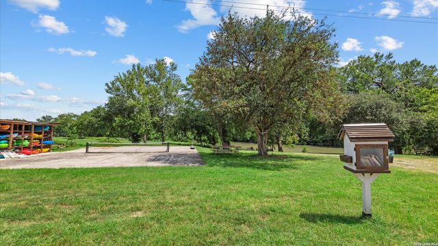 1208 Terrace Ct, New Braunfels, TX 78130