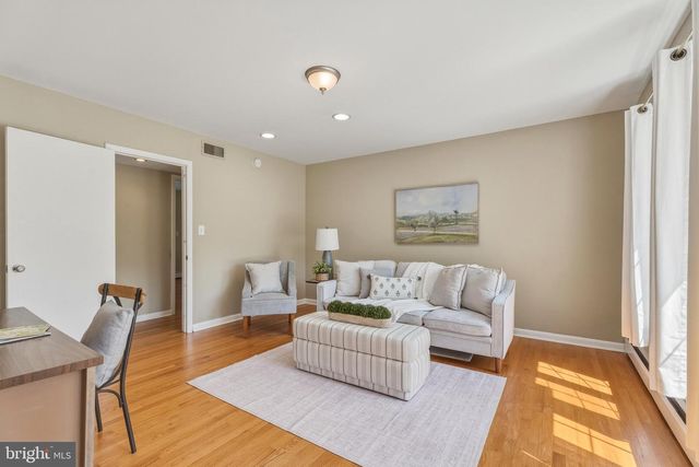 1802 DULANEY VALLEY RD, Lutherville Timonium, MD 21093