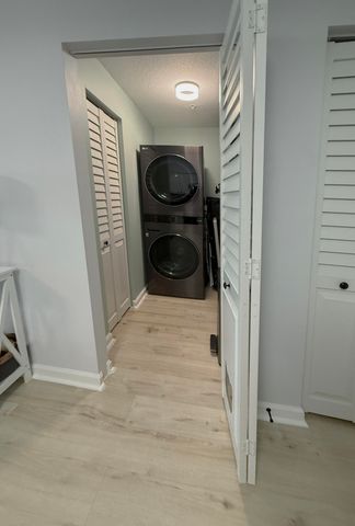 275 Murcia Drive 304, Jupiter, FL 33458