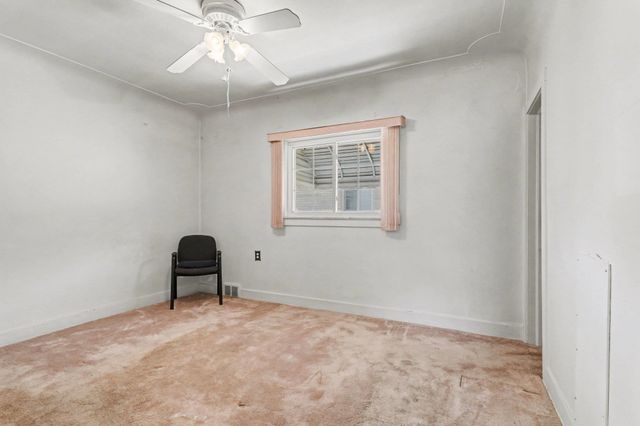 1805 Fremont Avenue, Bay City, MI 48708