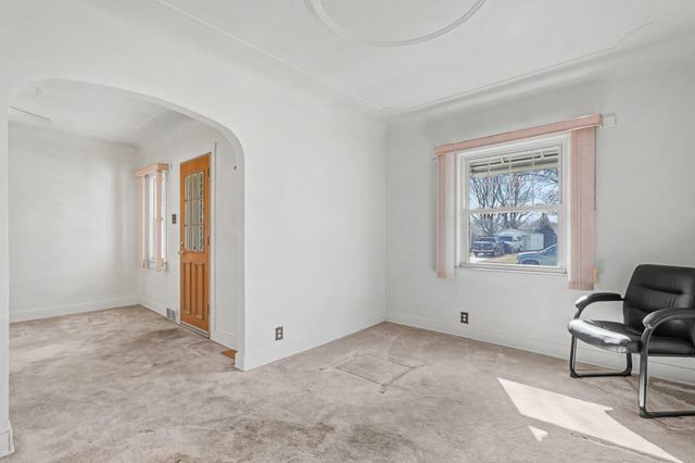 1805 Fremont Avenue, Bay City, MI 48708