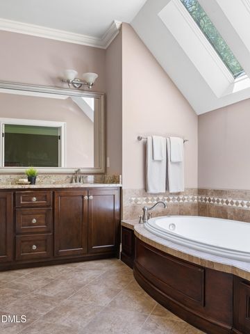 18004 Hyde, Chapel Hill, NC 27517