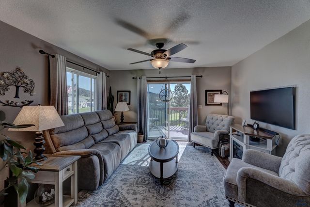 6640 MANCHESTER, Summerset, SD 57718