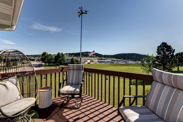 6640 MANCHESTER, Summerset, SD 57718