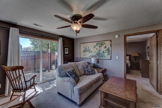 6640 MANCHESTER, Summerset, SD 57718