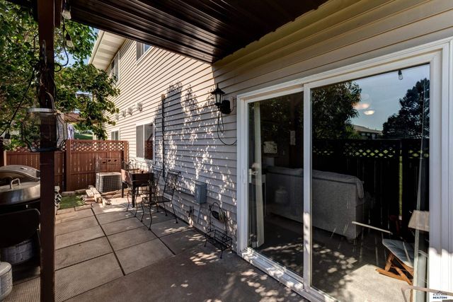 6640 MANCHESTER, Summerset, SD 57718