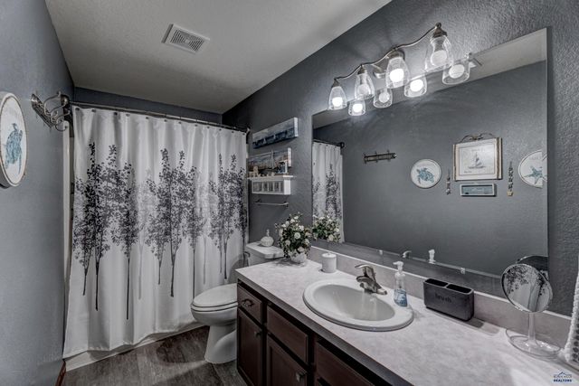 6640 MANCHESTER, Summerset, SD 57718