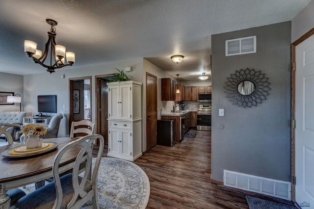 6640 MANCHESTER, Summerset, SD 57718