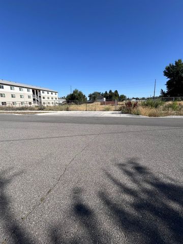 12419 E 3rd Ave, Spokane Valley, WA 99216