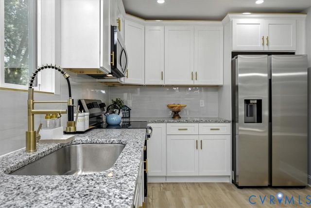 300 Green Acres Ave, Richmond, VA 23224