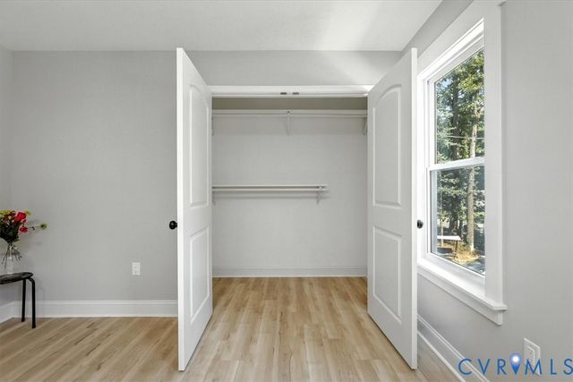 300 Green Acres Ave, Richmond, VA 23224