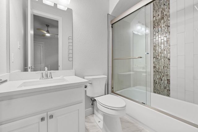 2205 Lakehurst RD, Spicewood, TX 78669