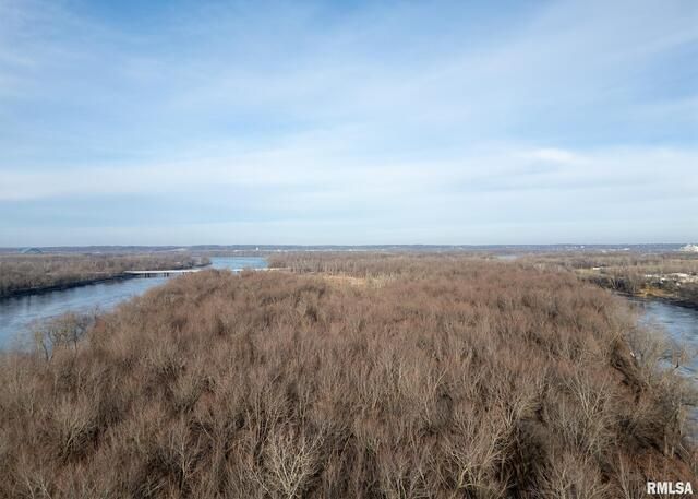 225 34TH Avenue, Rock Island, IL 61201