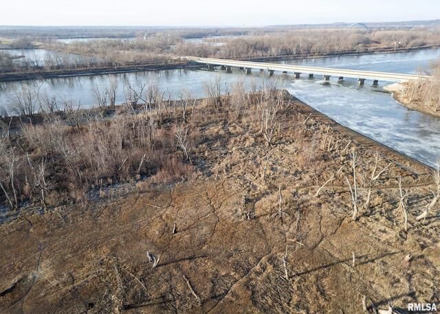 225 34TH Avenue, Rock Island, IL 61201