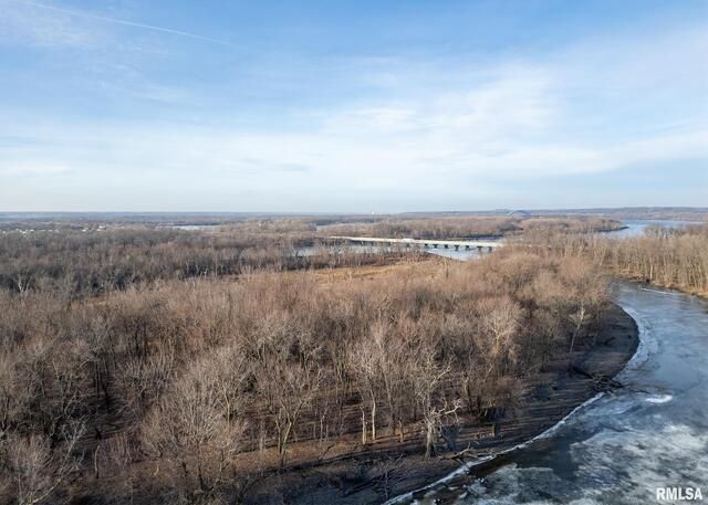 225 34TH Avenue, Rock Island, IL 61201