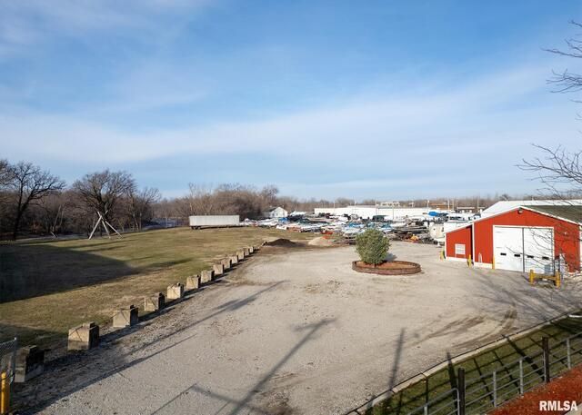 225 34TH Avenue, Rock Island, IL 61201