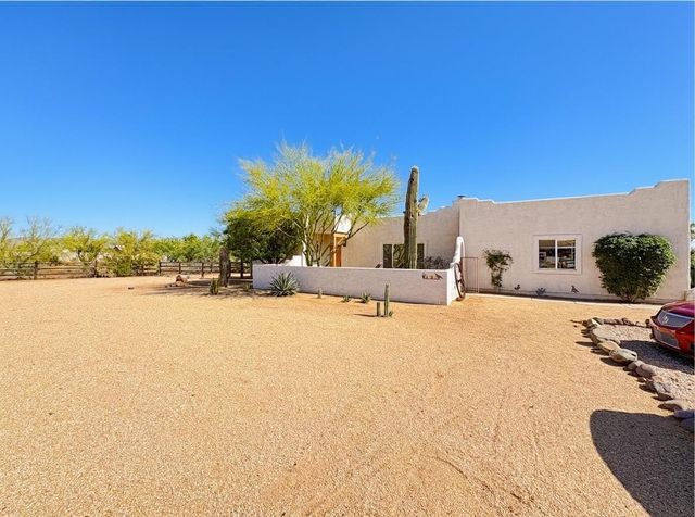 1033 E Irvine Road A, Phoenix, AZ 85086