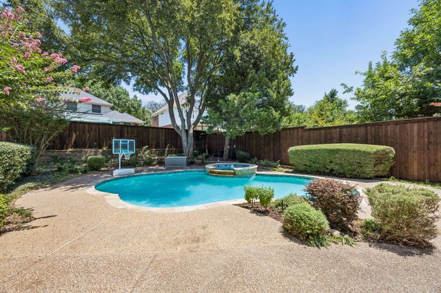 2020 Kipling Drive, Flower Mound, TX 75022