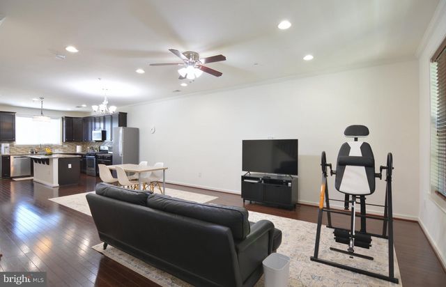 7019 JOANN KHAN DR, Elkridge, MD 21075