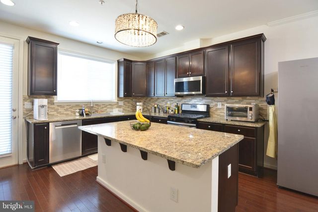 7019 JOANN KHAN DR, Elkridge, MD 21075